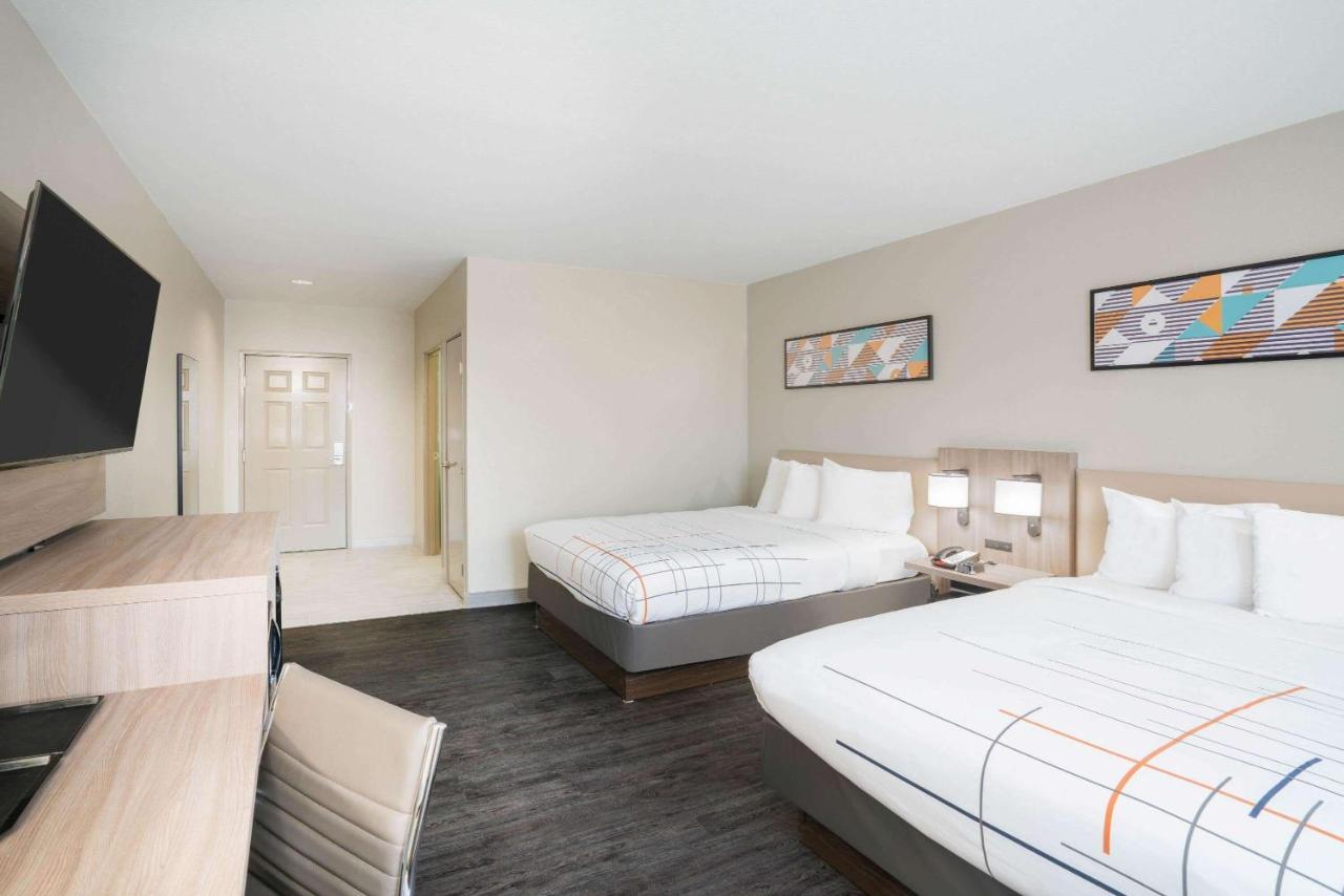 La Quinta By Wyndham Montgomery Esterno foto