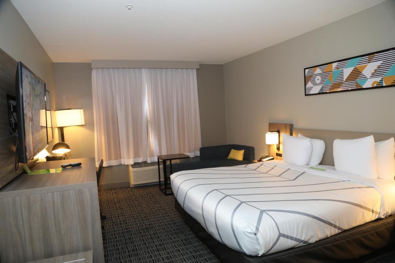 La Quinta By Wyndham Montgomery Esterno foto