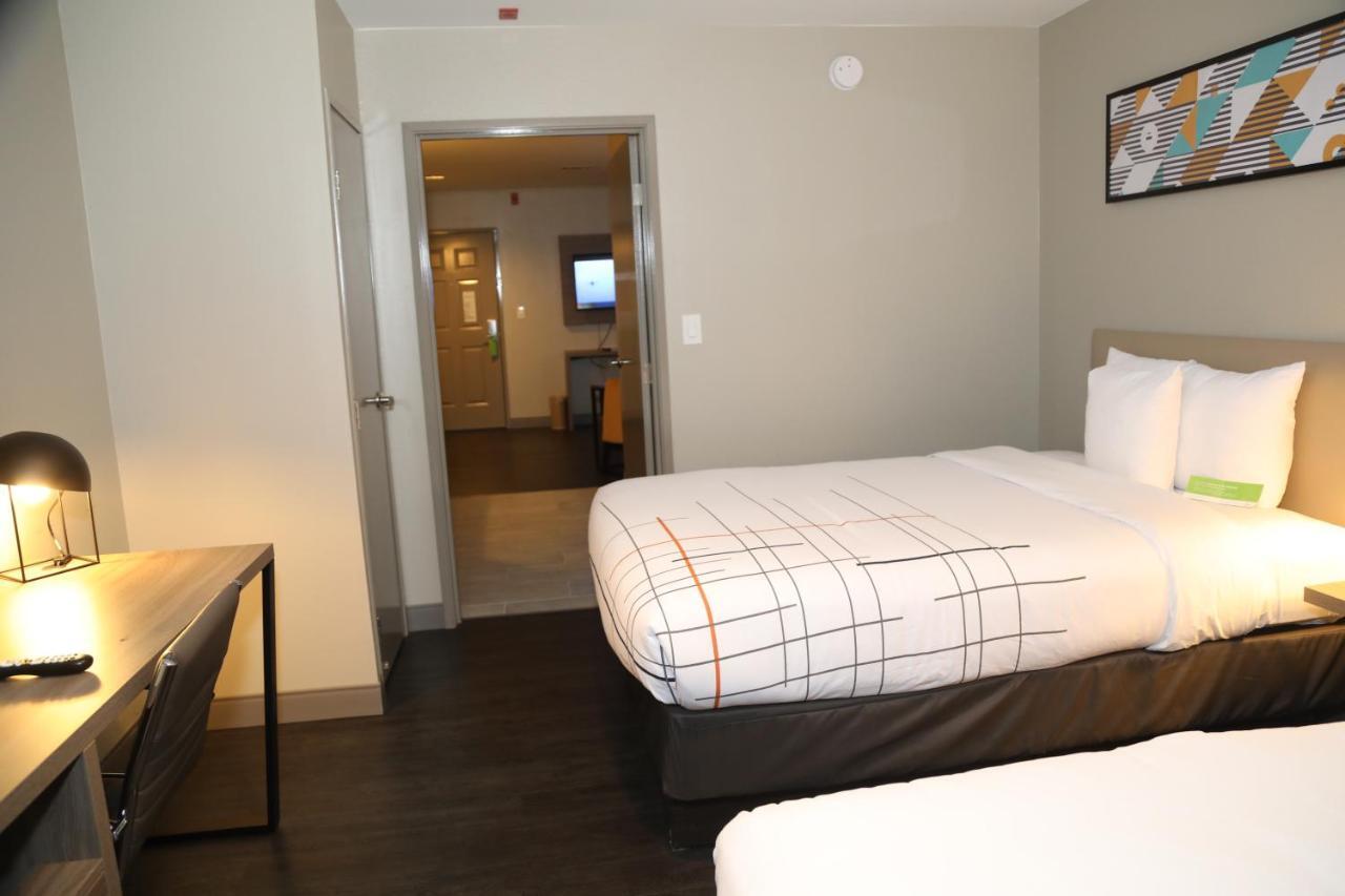 La Quinta By Wyndham Montgomery Esterno foto